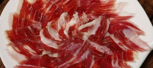 jamon-serrano-rey-gastronomia-espanola