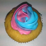 not-cupcakes-arcoiris-de-choco-blanco-con-sorpresa-2